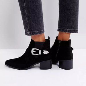 New Look Black Suede Booties Size 6.5